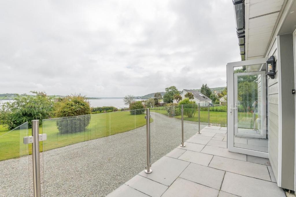 2 Bed Waterfront Property - Close To Courtmacsherry Корк Екстериор снимка