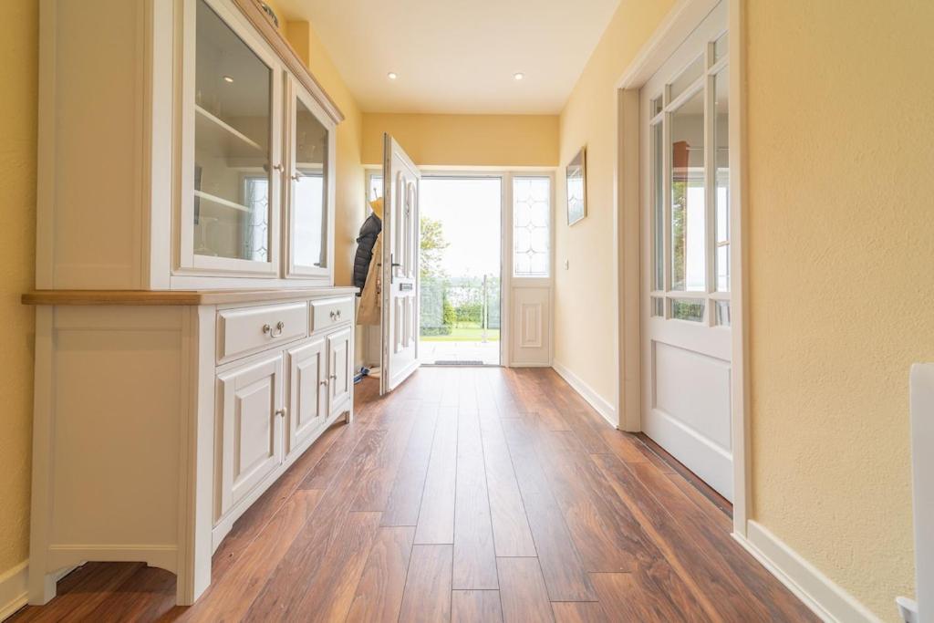 2 Bed Waterfront Property - Close To Courtmacsherry Корк Екстериор снимка